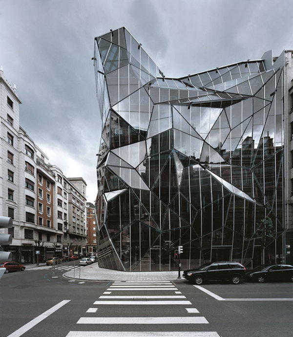 Spain, Bilbao , basque health department headquarters / Coll-Barreu Arquitectos 