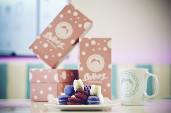 巴西Sweez甜品店VI品牌设计 [18P] (13).jpg
