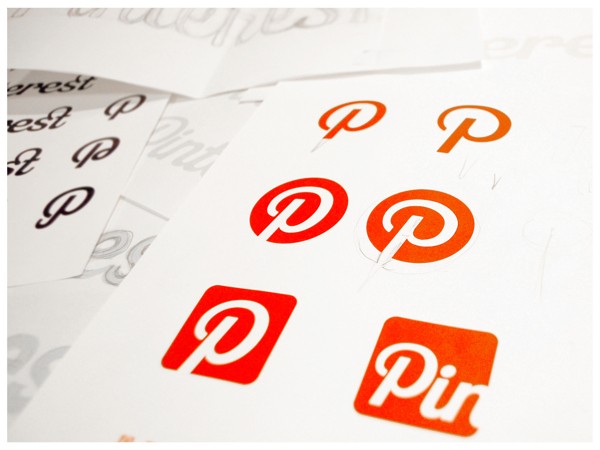 Pinterest logo [10P] (8).jpg