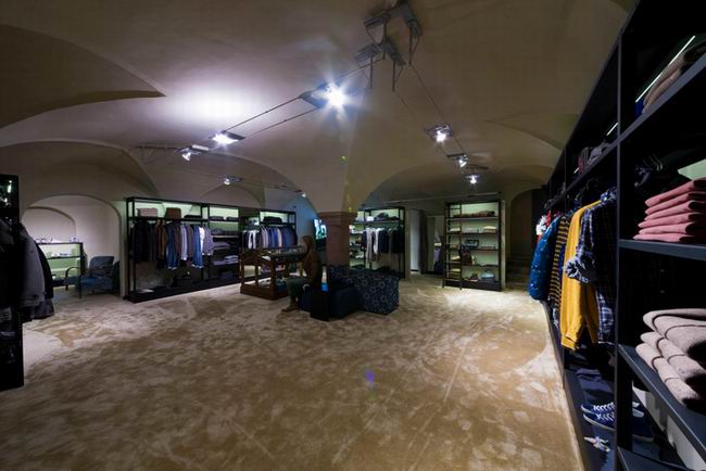 意大利 Maximilian 专卖店地中海风格设计[17P] (5).jpg