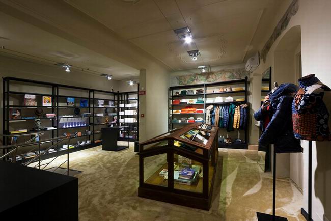 意大利 Maximilian 专卖店地中海风格设计[17P] (11).jpg