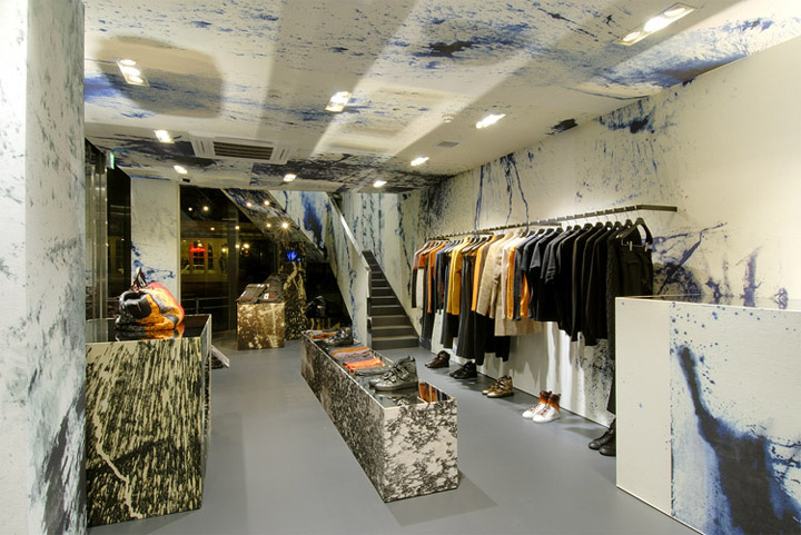 东京Raf Simons服装旗舰店设计 [5P].jpg