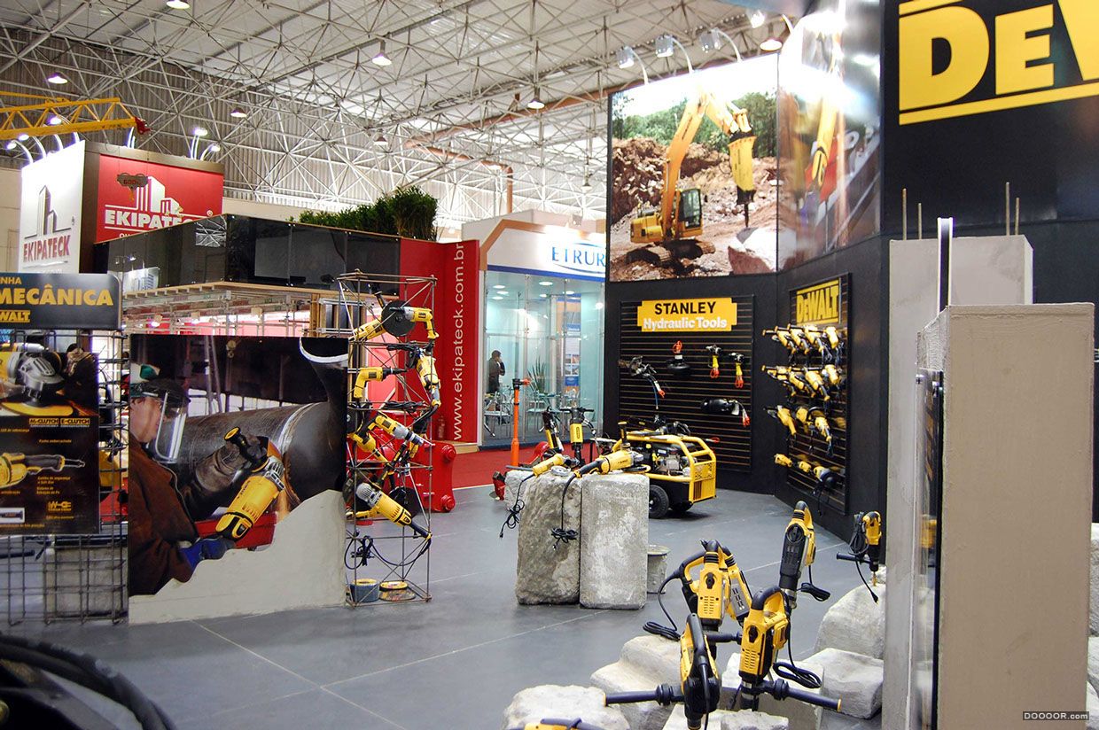 DeWALT电动工具展厅展会搭建效果图 [13P] (5).jpg