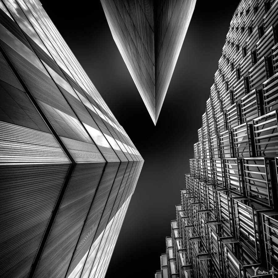 SQUARE B&amp;W [13P].jpg