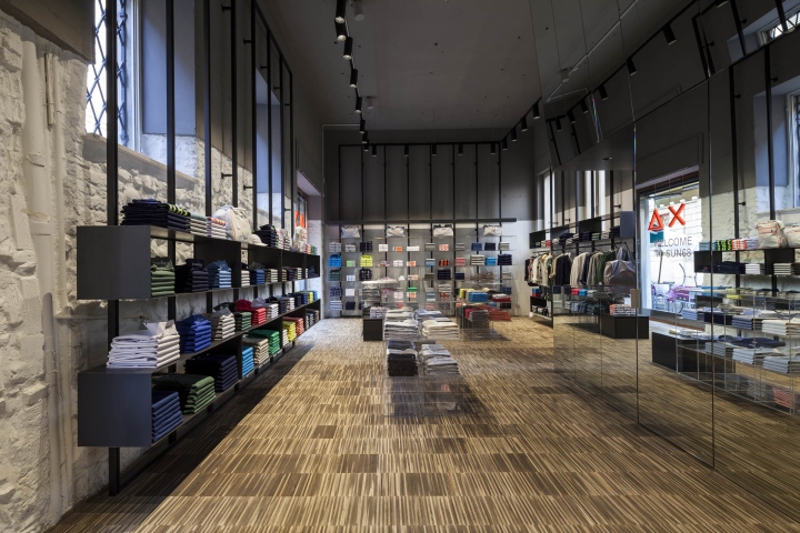 家居感意大利SUN68服装店设计 [20P].jpg