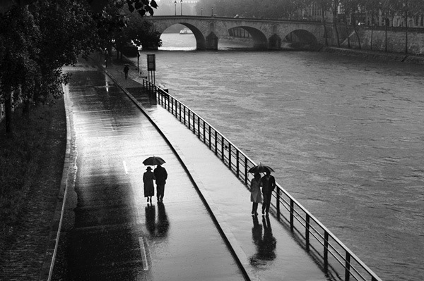 黑白细腻-浪漫法国法国-Peter Turnley摄影作品 [17P] (11).jpg