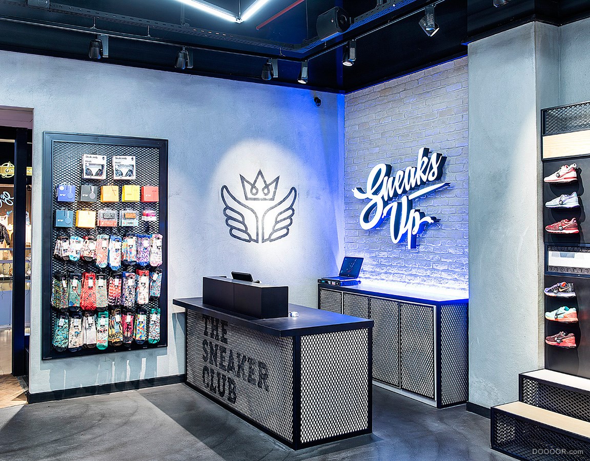 SNEAKS UP伊斯坦布尔运动鞋商店品牌视觉形象设计-Ipek Eris [12P] (8).jpg
