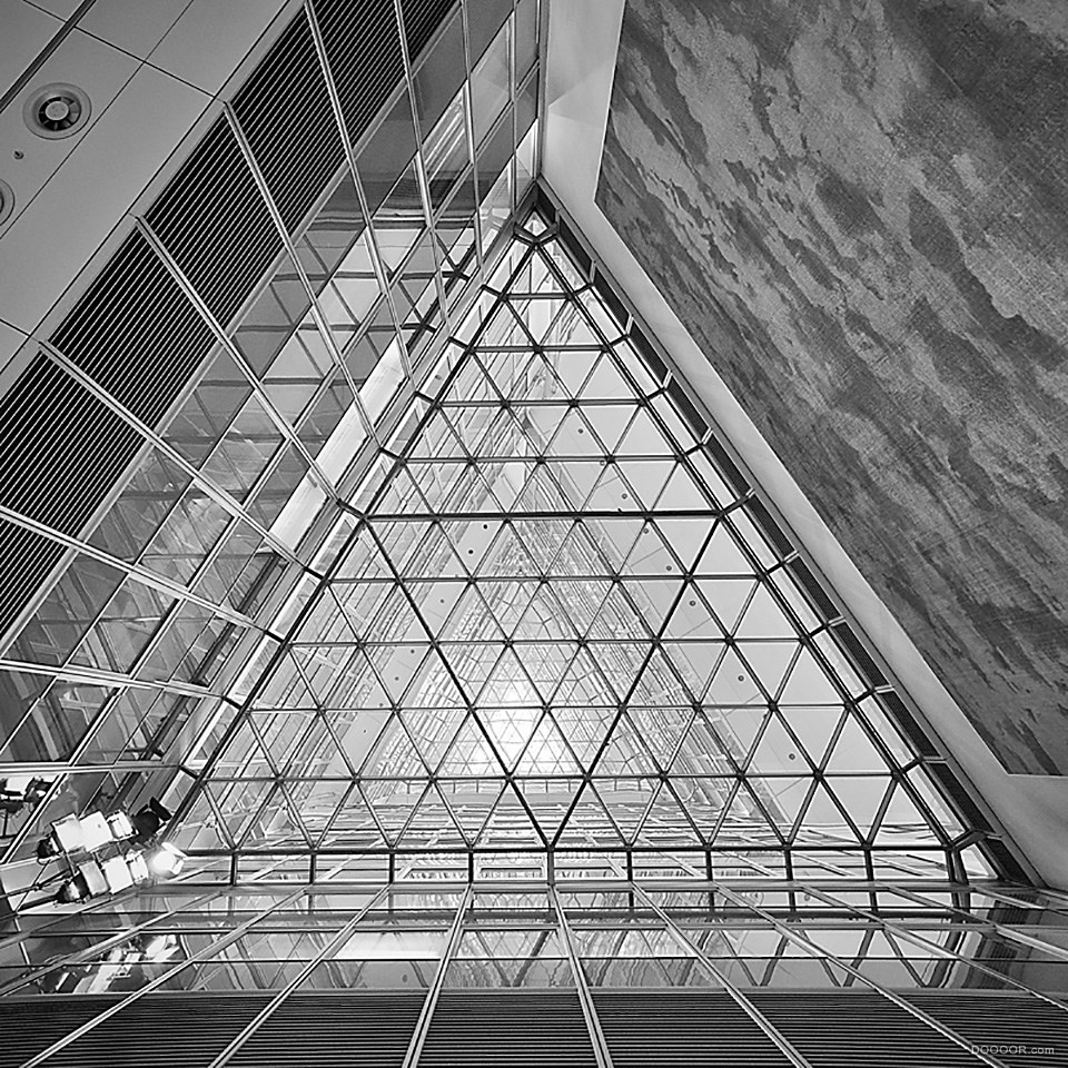 -Pygmalion Karatzas [37P] (5).jpg