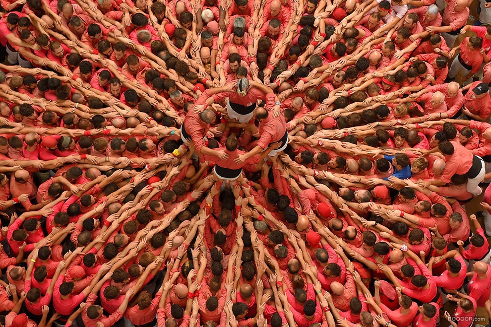 CATALONIA`s HUMAN TOWERS [21P] (1).jpg