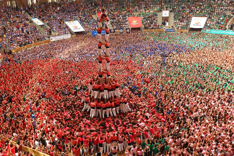 CATALONIA`s HUMAN TOWERS [21P] (3).jpg