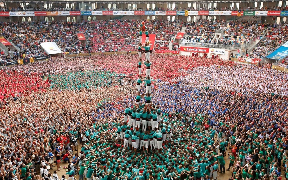 CATALONIA`s HUMAN TOWERS [21P] (5).jpg