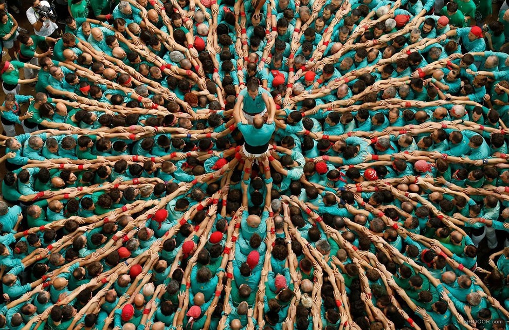 CATALONIA`s HUMAN TOWERS [21P] (11).jpg