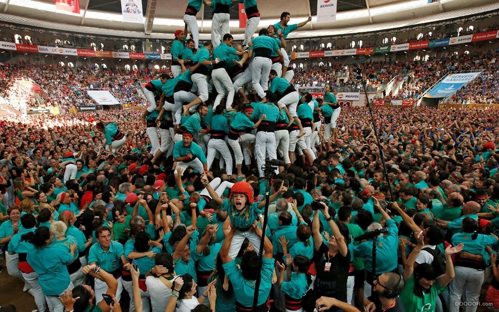 CATALONIA`s HUMAN TOWERS [21P] (15).jpg