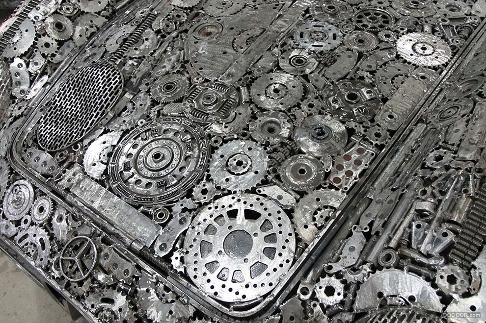 波兰艺术家废品回收超级金属汽车模型-Gallery of Steel Figures [10P] (6).jpg