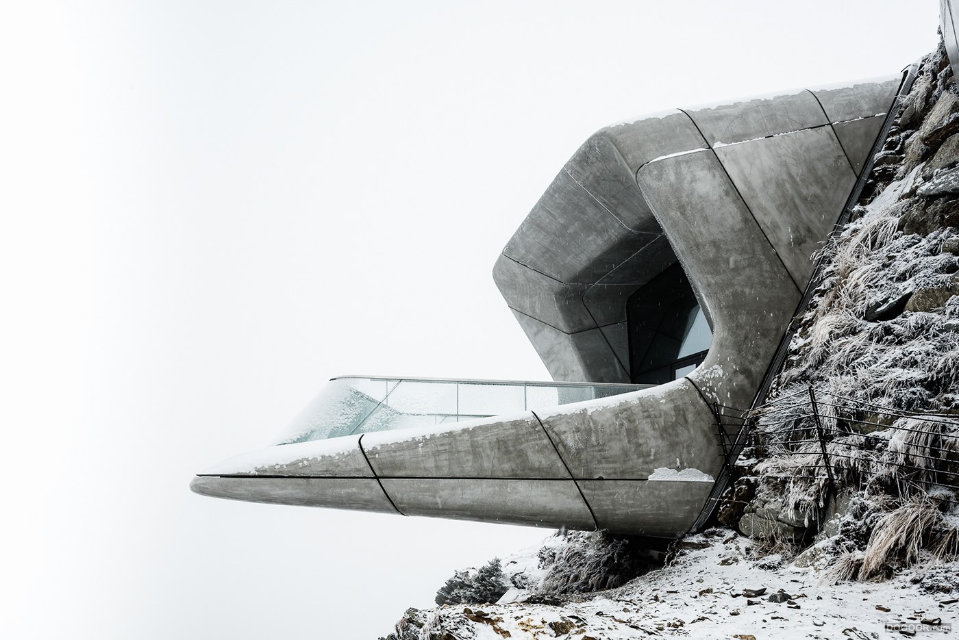 Messner 博物馆设计欣赏-Tom Blachford (1).jpg