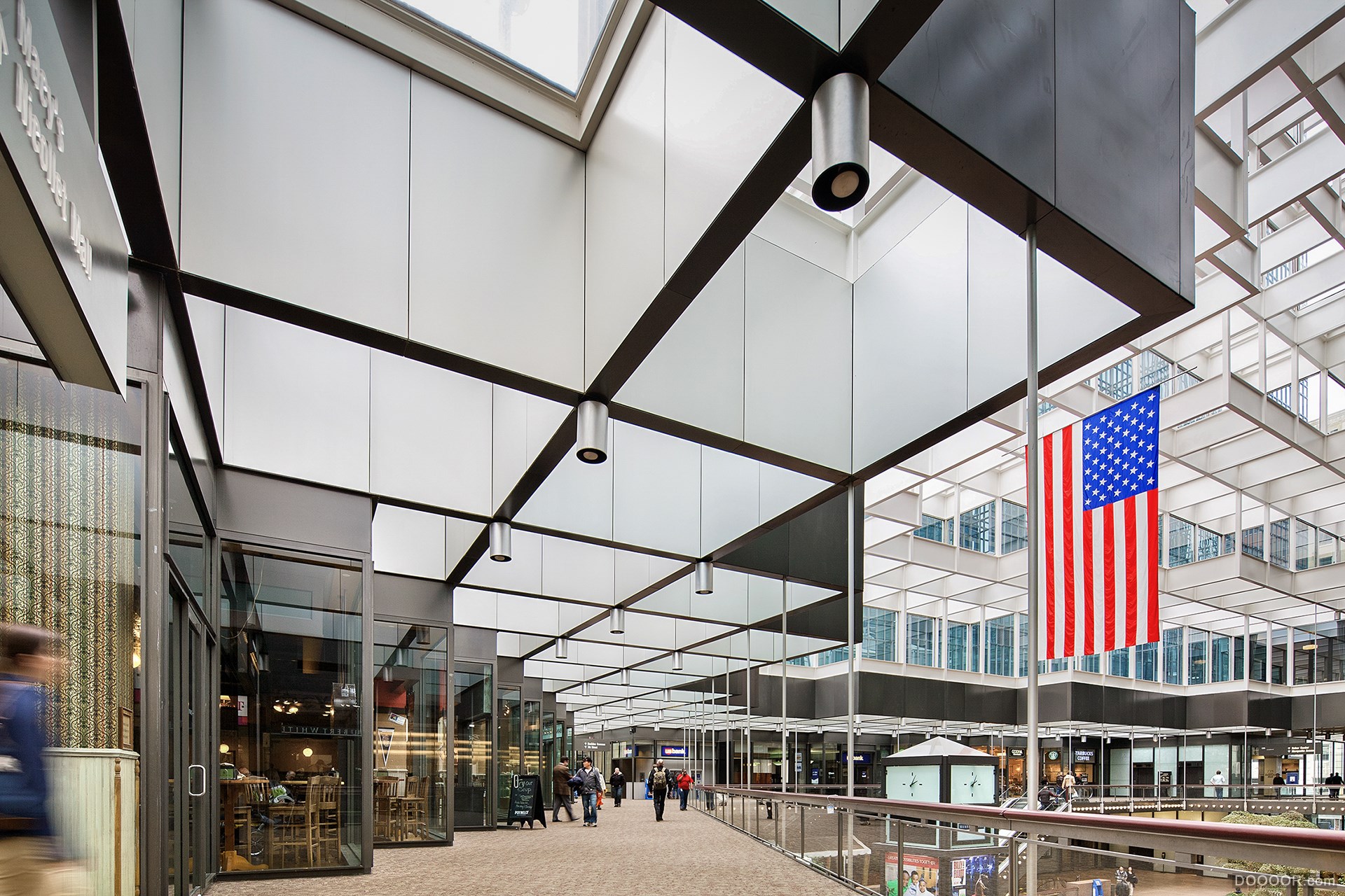 IDS Crystal Court美国水晶阁酒店设计-Phillip Johnson w &amp; Edward Baker Associates .jpg