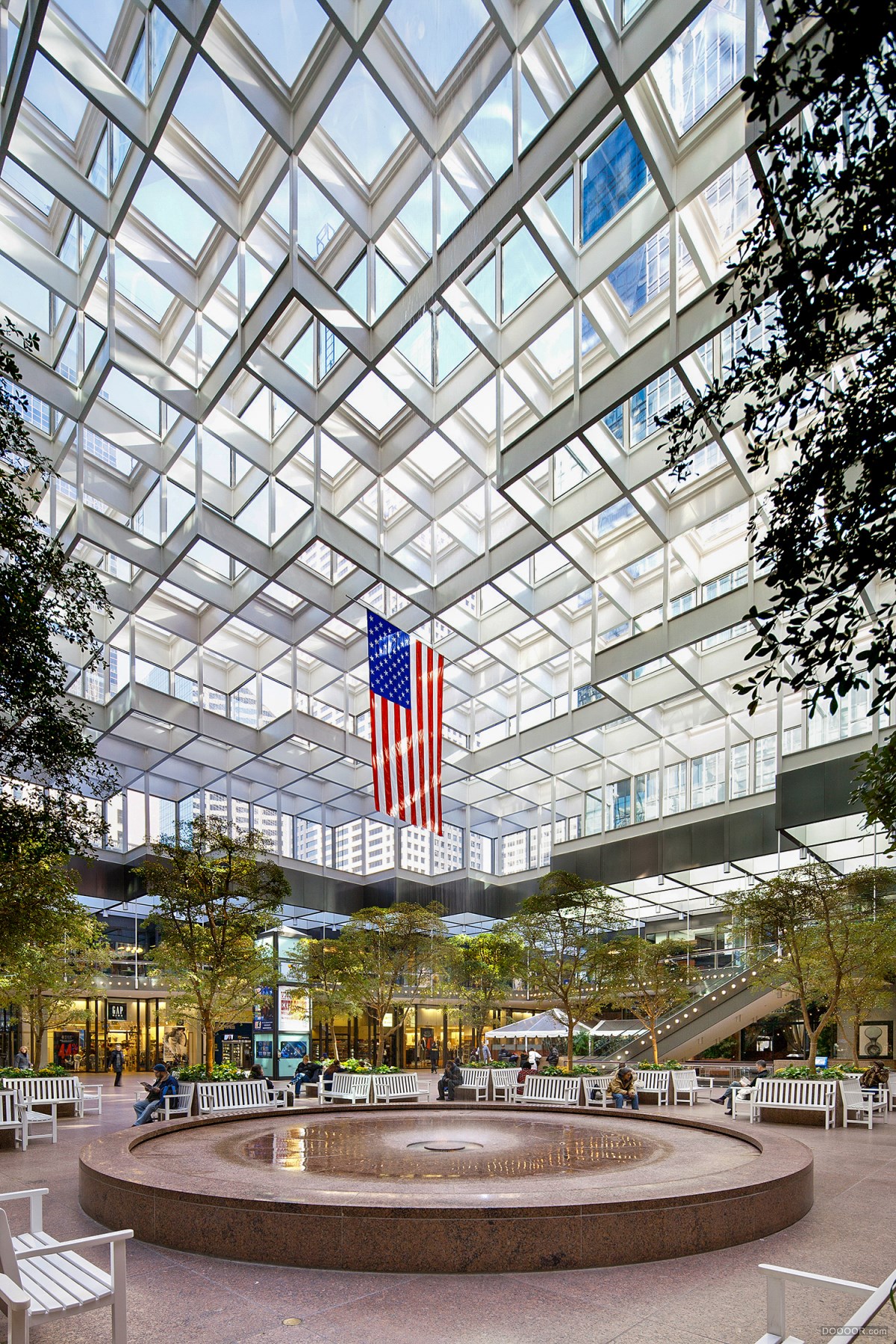 IDS Crystal Court美国水晶阁酒店设计-Phillip Johnson w &amp; Edward Baker Associates .jpg