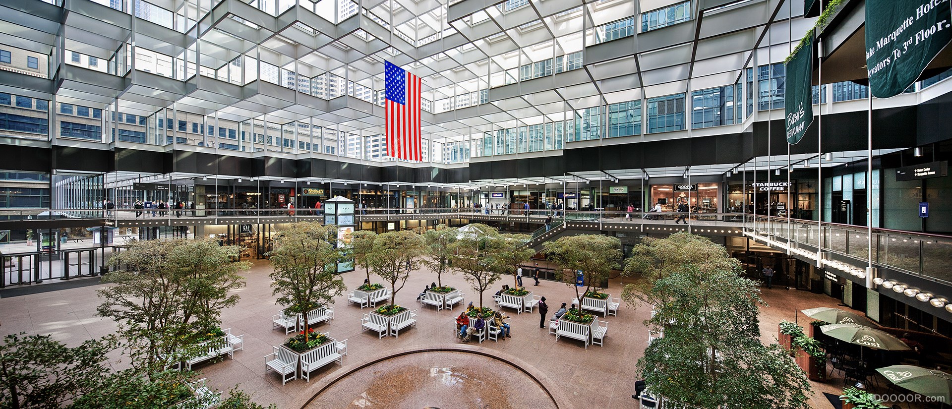 IDS Crystal Court美国水晶阁酒店设计-Phillip Johnson w &amp; Edward Baker Associates .jpg
