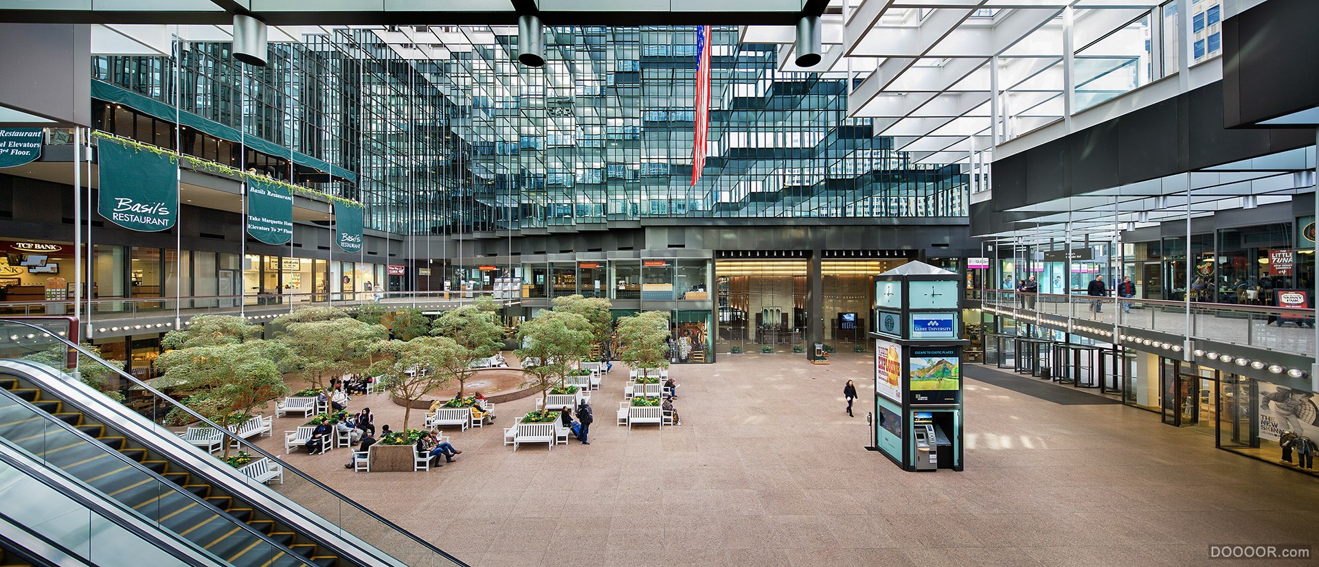 IDS Crystal Court美国水晶阁酒店设计-Phillip Johnson w &amp; Edward Baker Associates .jpg