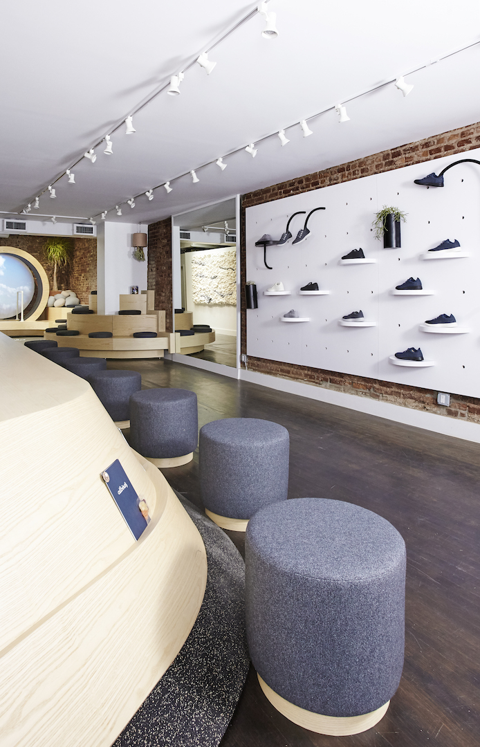 所有的鸟都飞到纽约去了- Vy Tran[15P](2).jpg