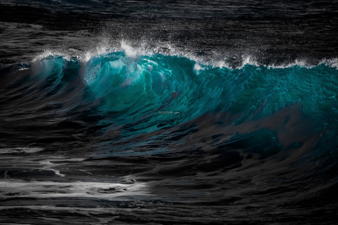 00066_蓝色剔透的大海波浪.jpg