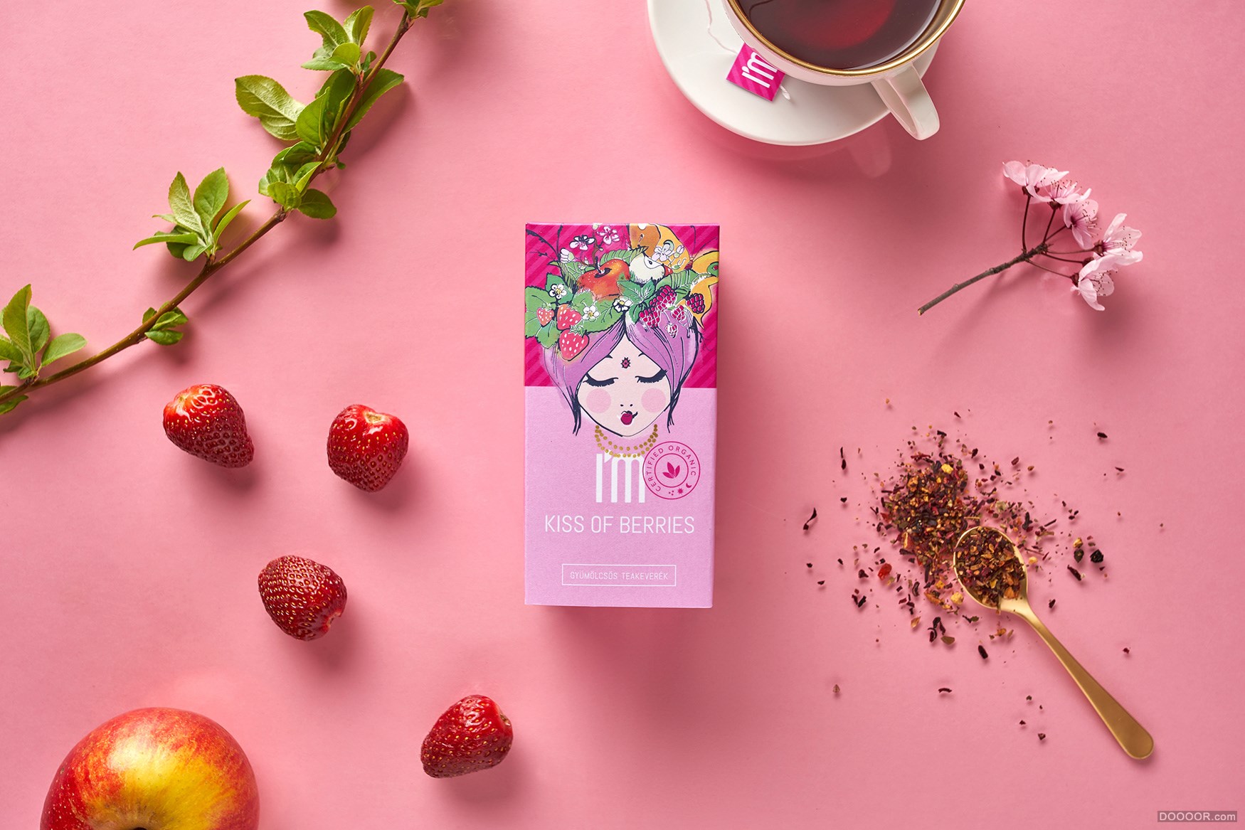 I'M TEA可爱女孩头像插画风格茶叶包装设计-匈牙利DekoRatio Branding &amp; Design S.jpg