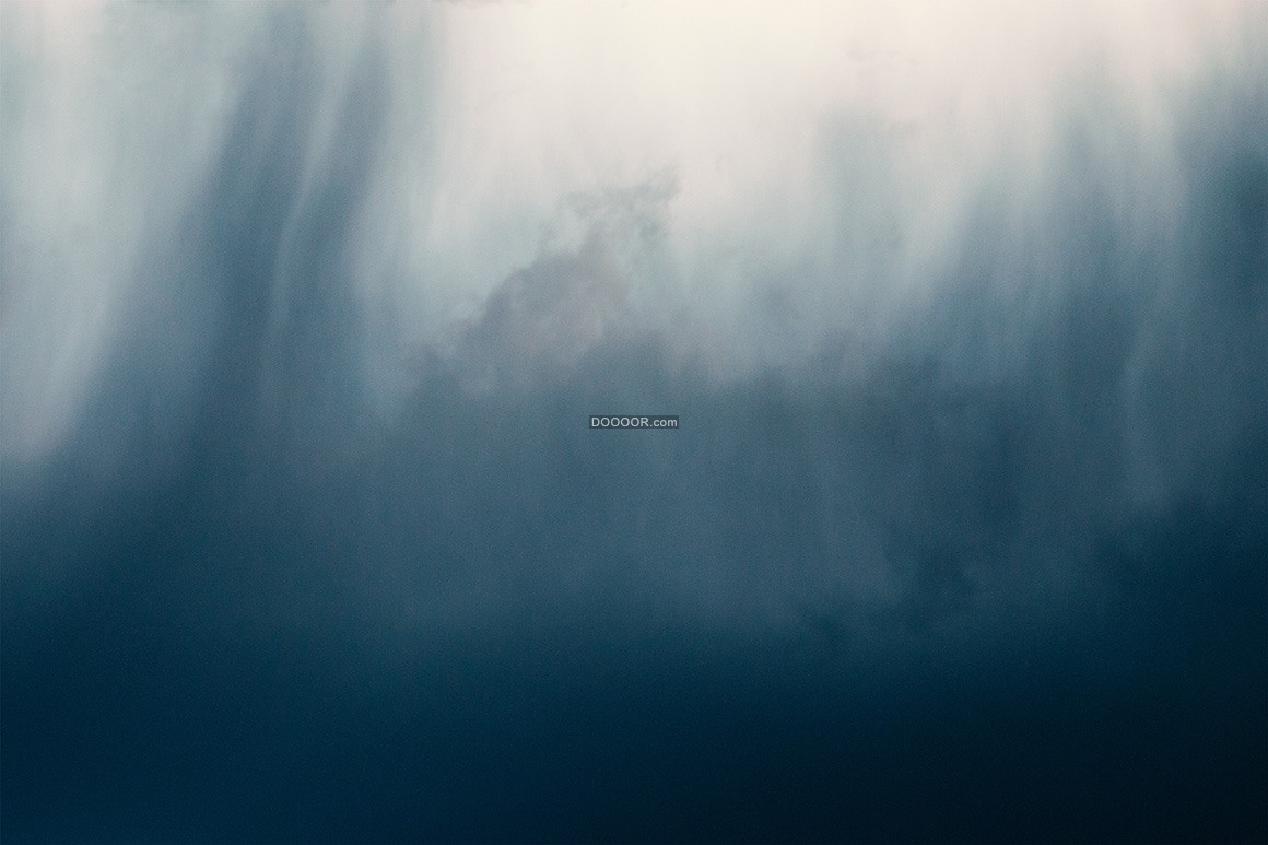 05237_天空中雾霭蒙蒙一片阴暗自然风景素材设计.jpg