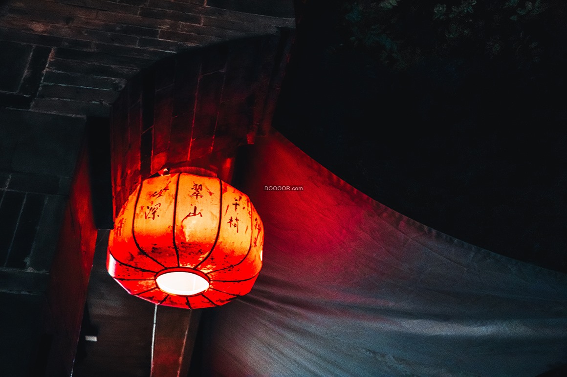 09170_中国风灯笼古老风格建筑红色书法传统艺术.jpg