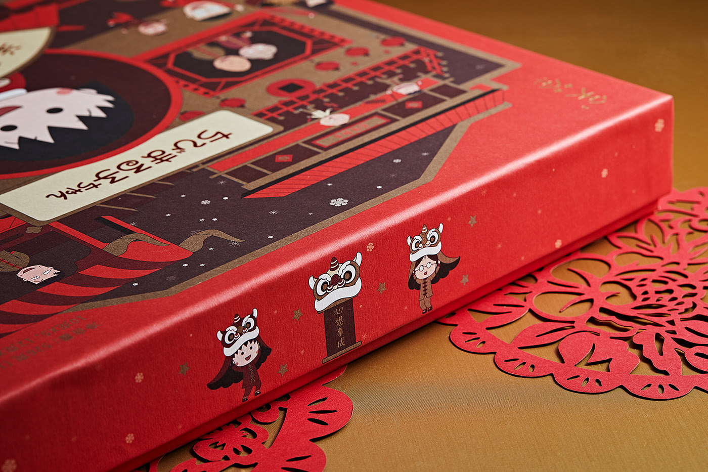 Image may contain box and indoor.jpg