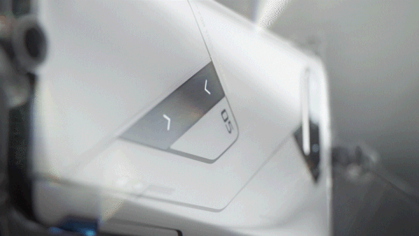 3D动画C4D概念手机设计-08.gif