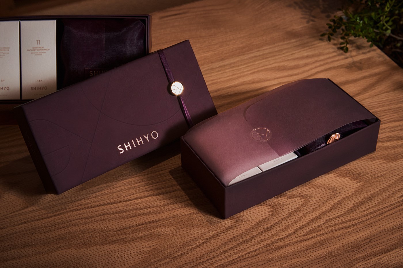 美人 品牌设计 品牌宣传 化妆品 识别设计 包装设计 包装 世友 视觉识别-04.jpg