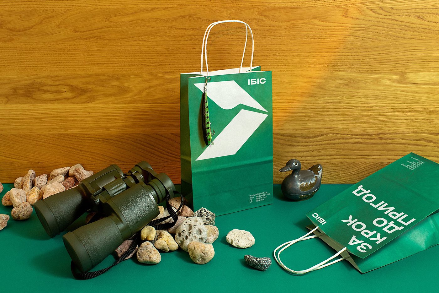冒险登门品牌VI视觉识别设计-04.jpg