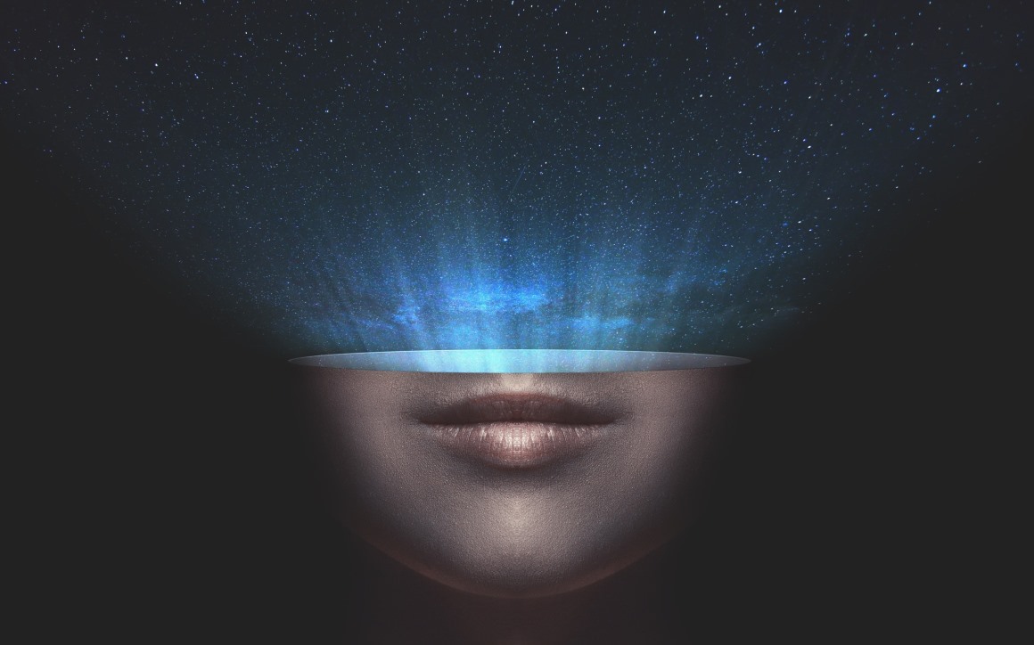 01517_美女星系脸天空青色空间空间艺术.jpg