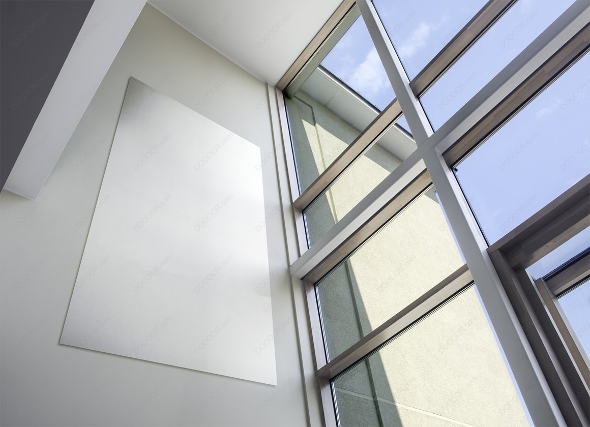 06397_真实室内画廊海报墙展示效果PSD模板素材-5.jpg