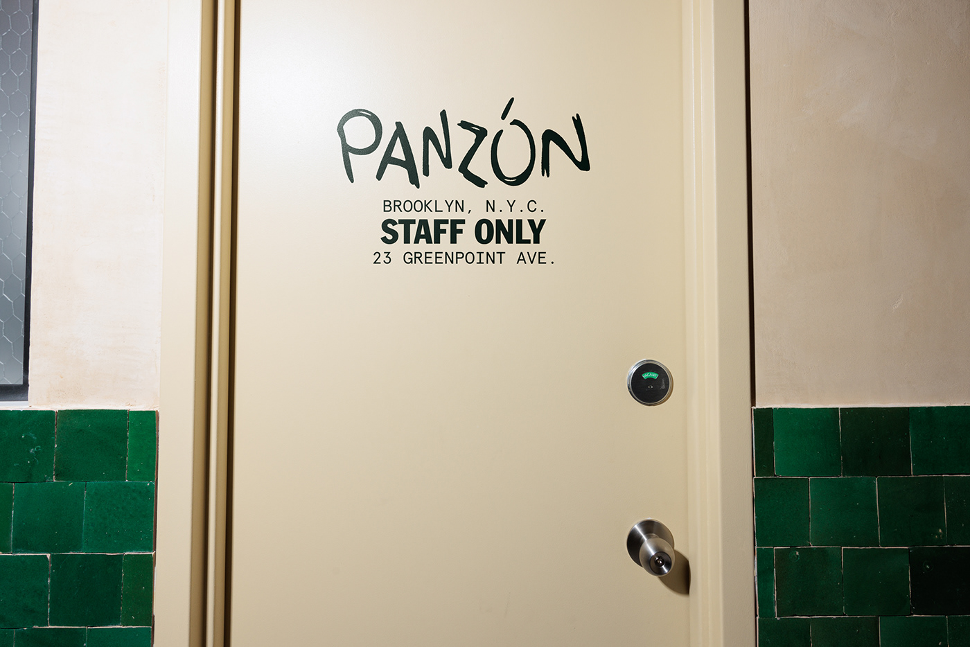 PANZON+餐厅品牌VI设计欣赏-+(15).jpg