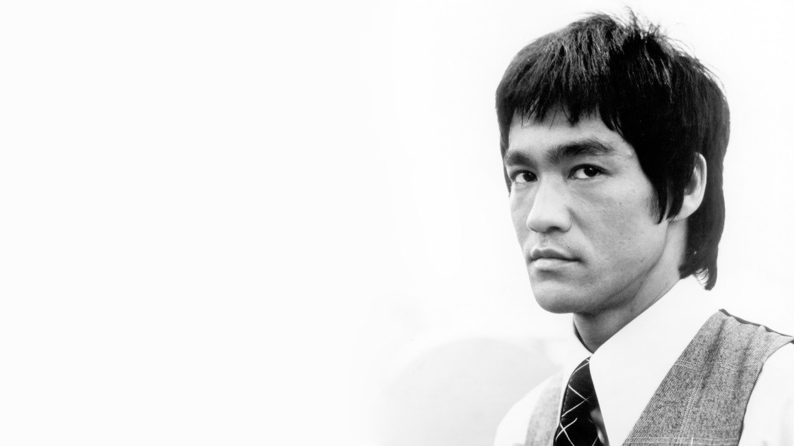 01959_单色亚洲李小龙特写简单的背景演员男性.jpg