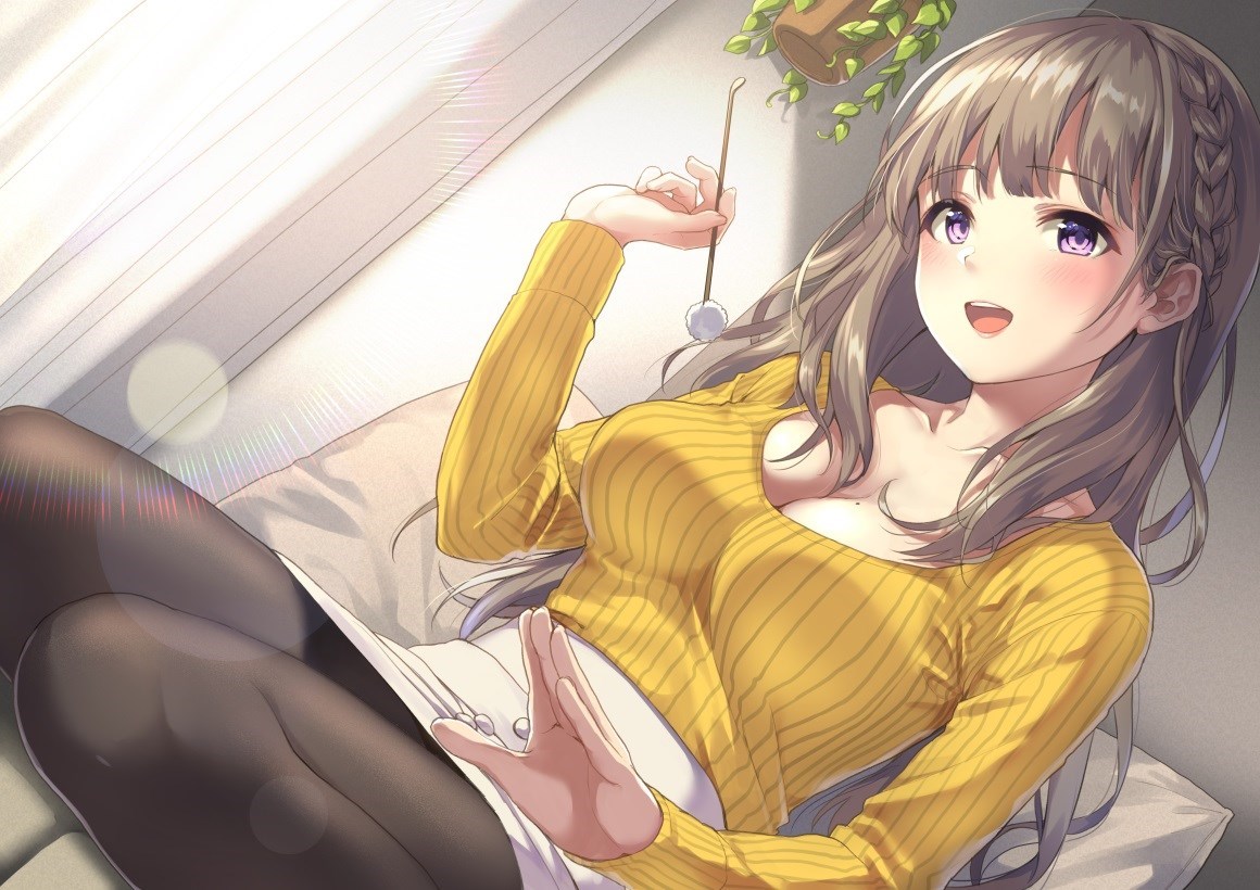 02036_动漫女孩连裤袜迷你裙毛衣黑发紫色眼睛宇佐.jpg