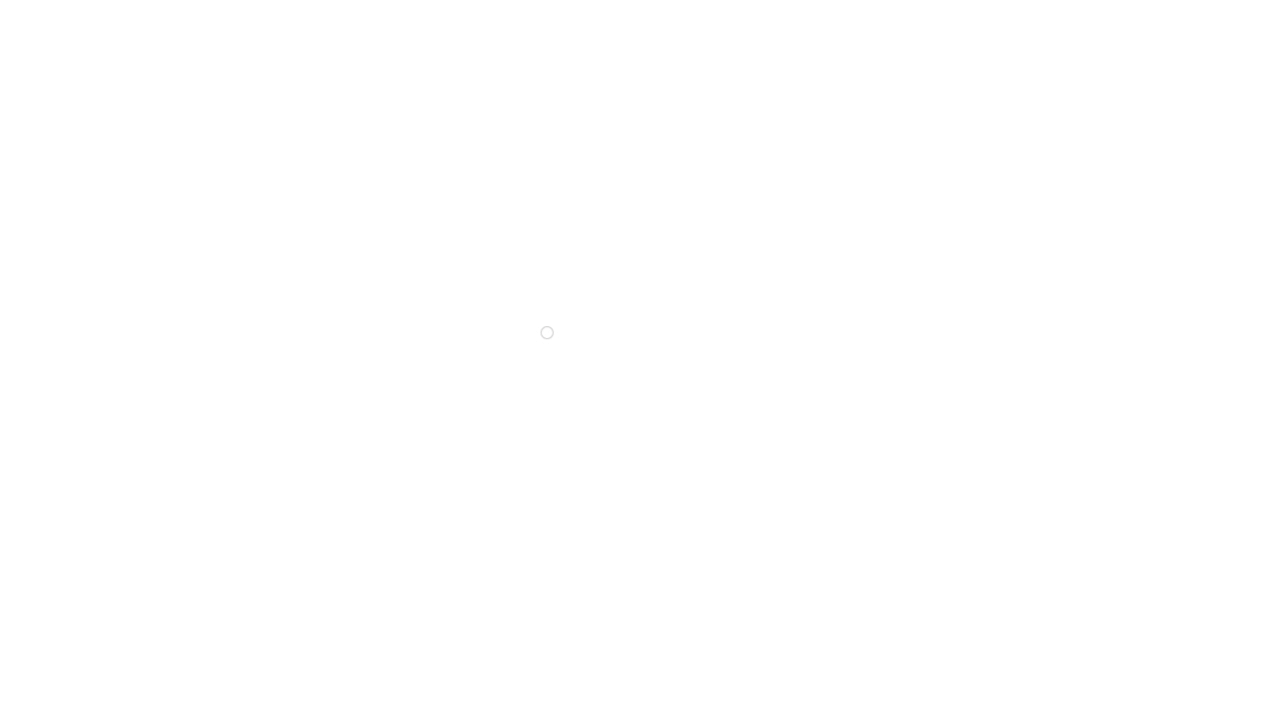 辣龙侠  AIGC助力餐饮全案-2.gif