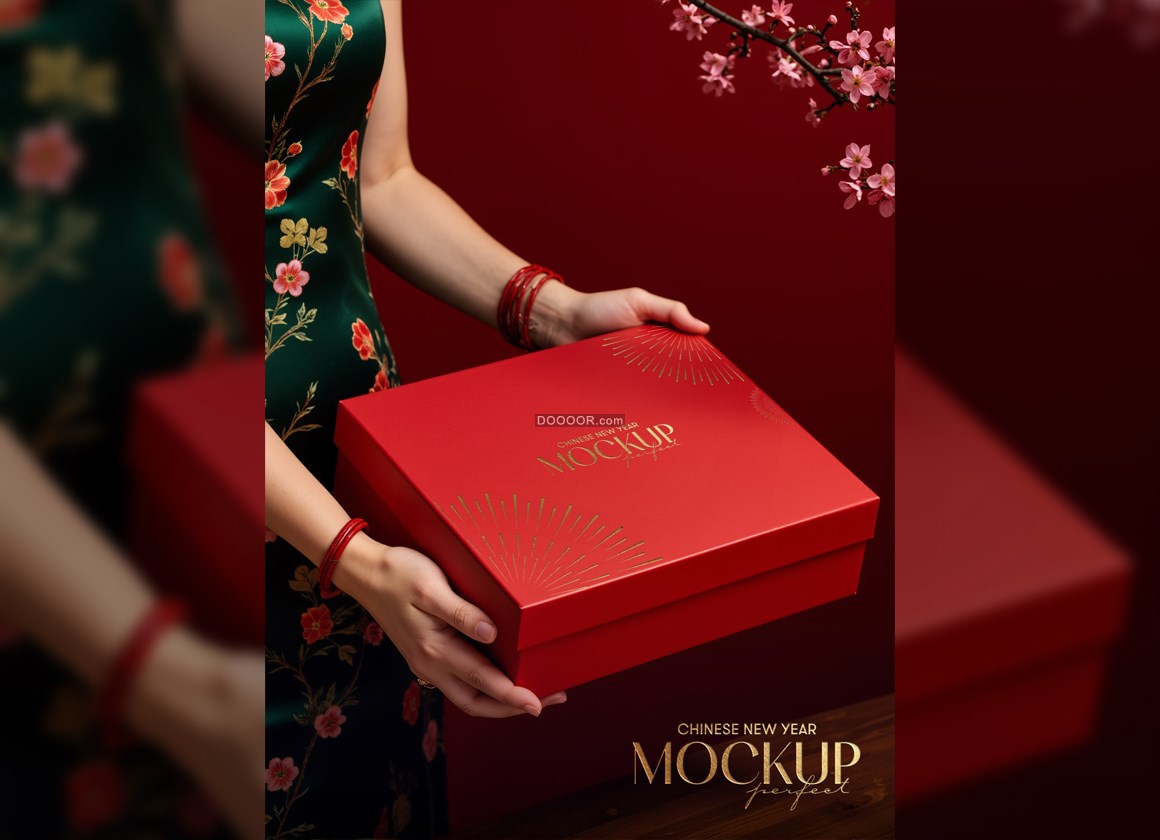 16910_红色方形礼盒新年风格包装样机模型.jpg