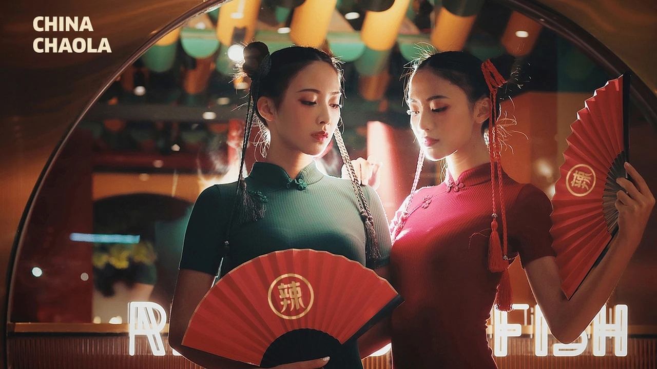 餐饮品牌设计 潮辣矿泉水火锅  (二) [22P]成都-刘旭创意 (21).jpg