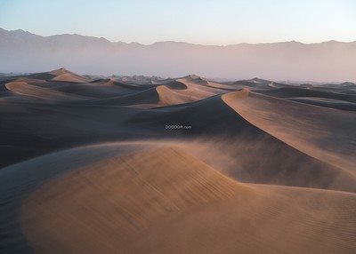 荒凉冷清的沙漠风沙蔓延起伏估计冷清自然风景素材设计